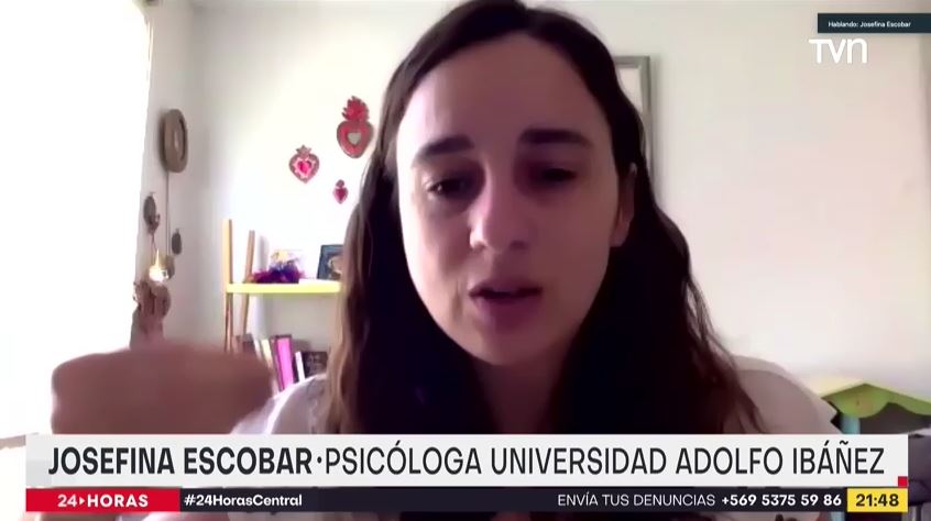 Josefina Escobar en 24 Horas Central, hablando sobre el acoso en la sala de clases y a través de redes sociales.